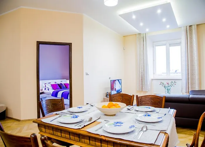 Market Square דירה *